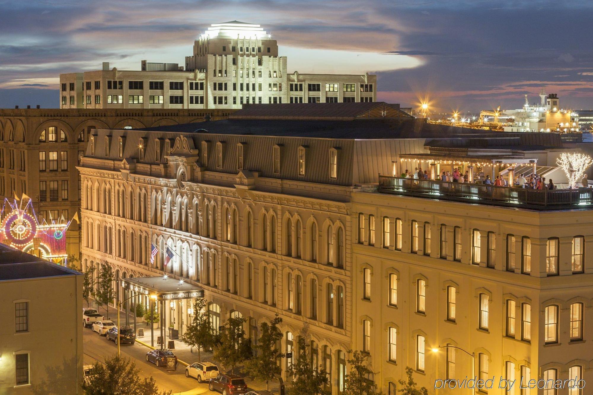 The Tremont House, Galveston, A Tribute Portfolio Hotel Екстериор снимка